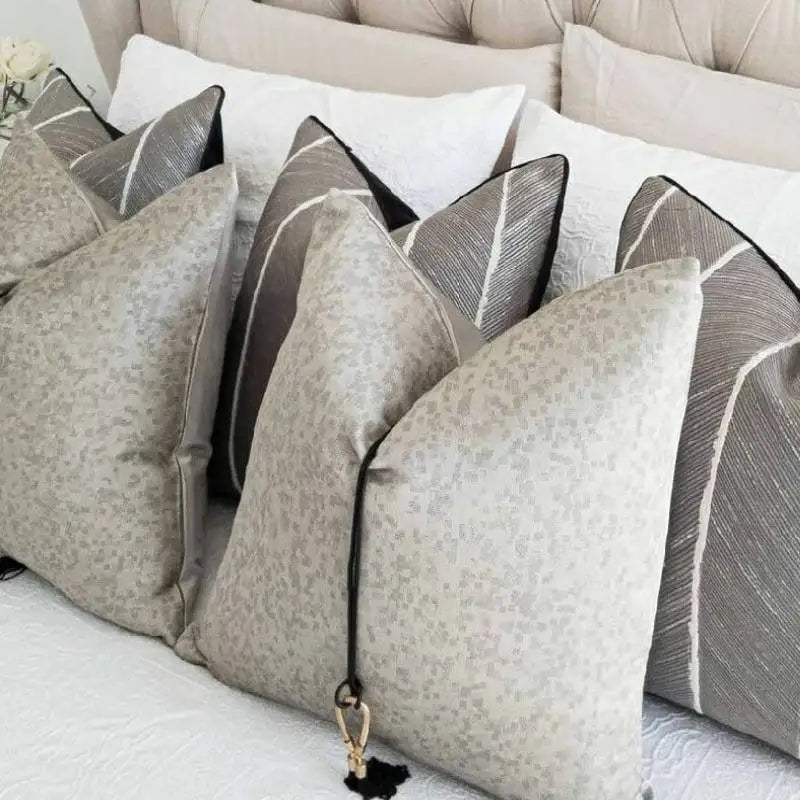 Arabic Style Throw Pillow Cover Luxury Jacquard Hotel Decoration Macrame Gray Square Cushion Cover Custom Tassel