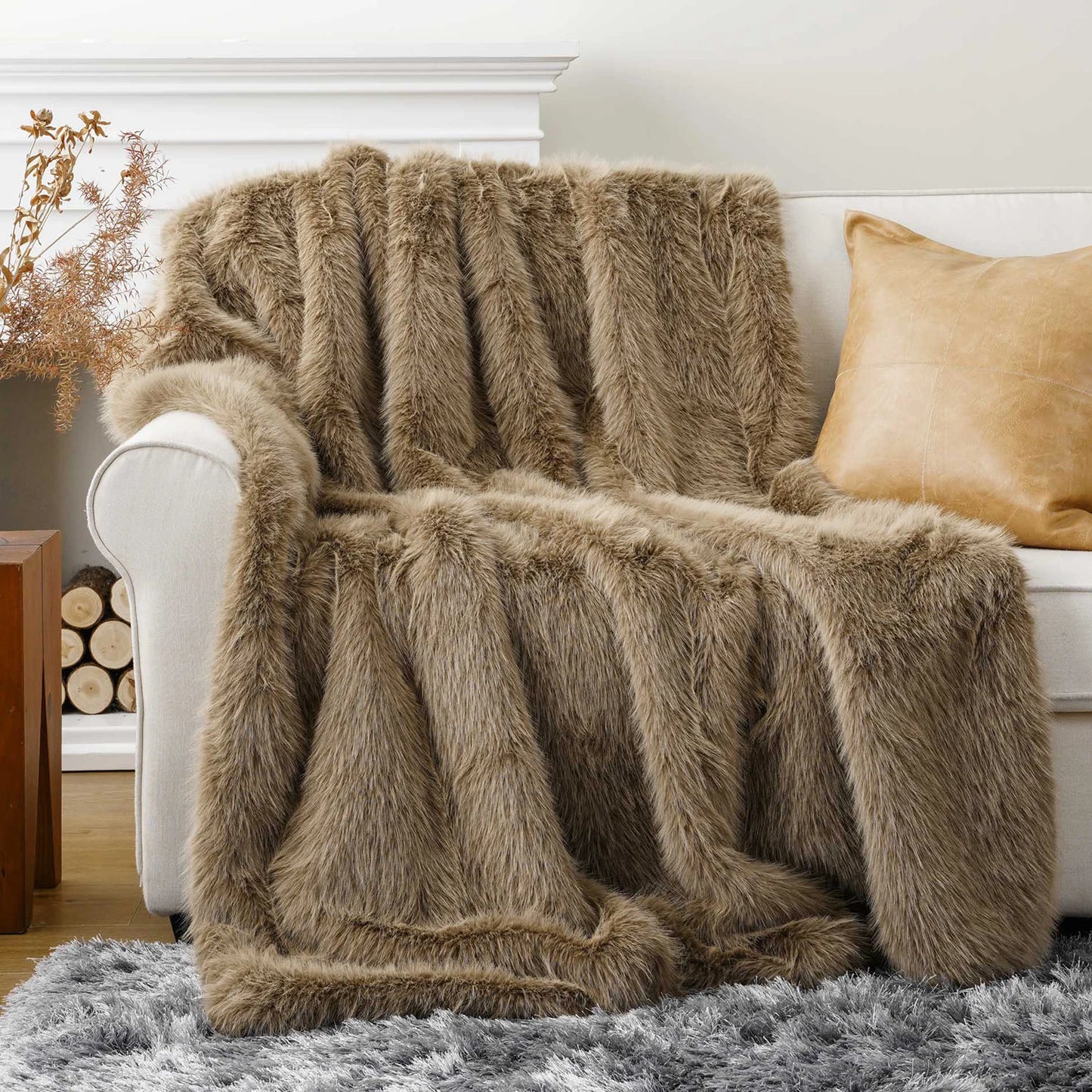 Battilo Fluffy Soft Blankets Luxury Fur blanket for Bed Sofa Mink Faux Fur Throw and Blankets Large Warm Blanket for Home Decor
