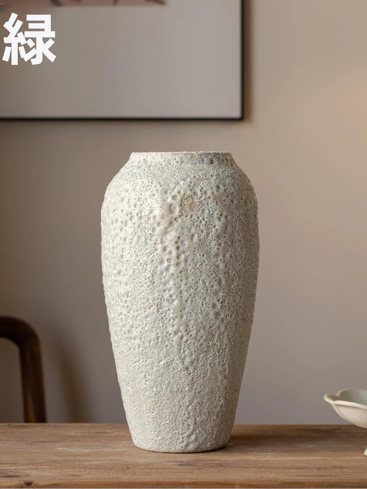 Retro Rustic White Ceramic Flower Vase for Tea Room Decoration Home Decor Bubble White Sle Tabletop Flower Pot for Living Room