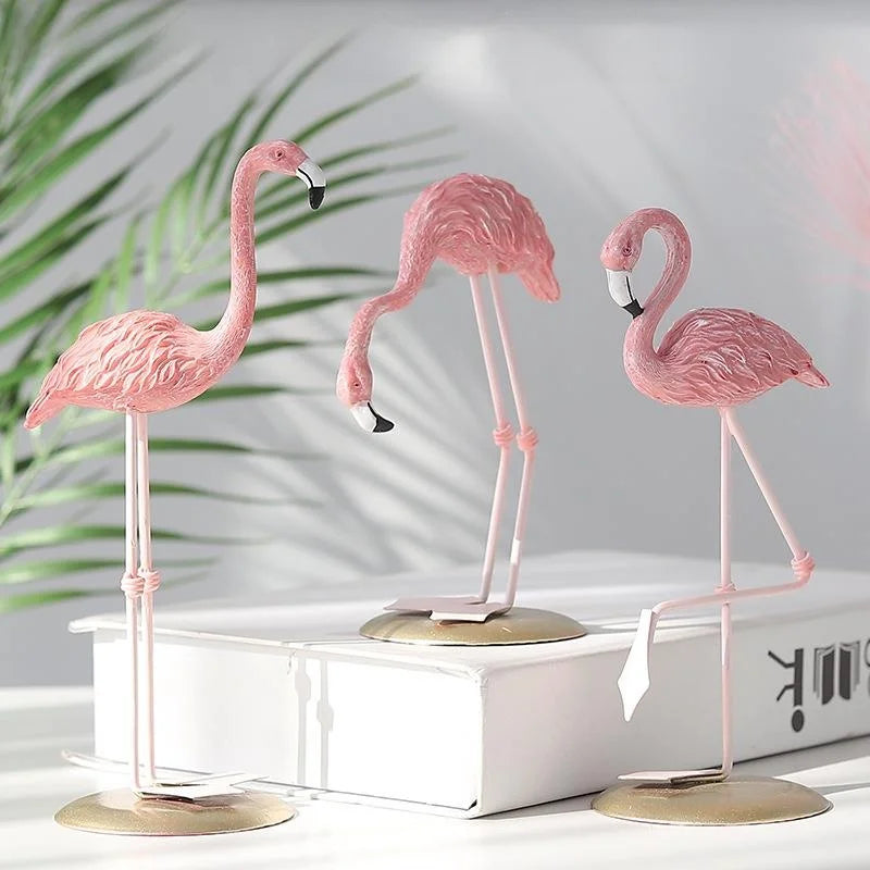 Creative Resin Crtwork Flngo Cartoon Tabletop Decorations Luxury Living Room Decorations Home Accories Mesterco