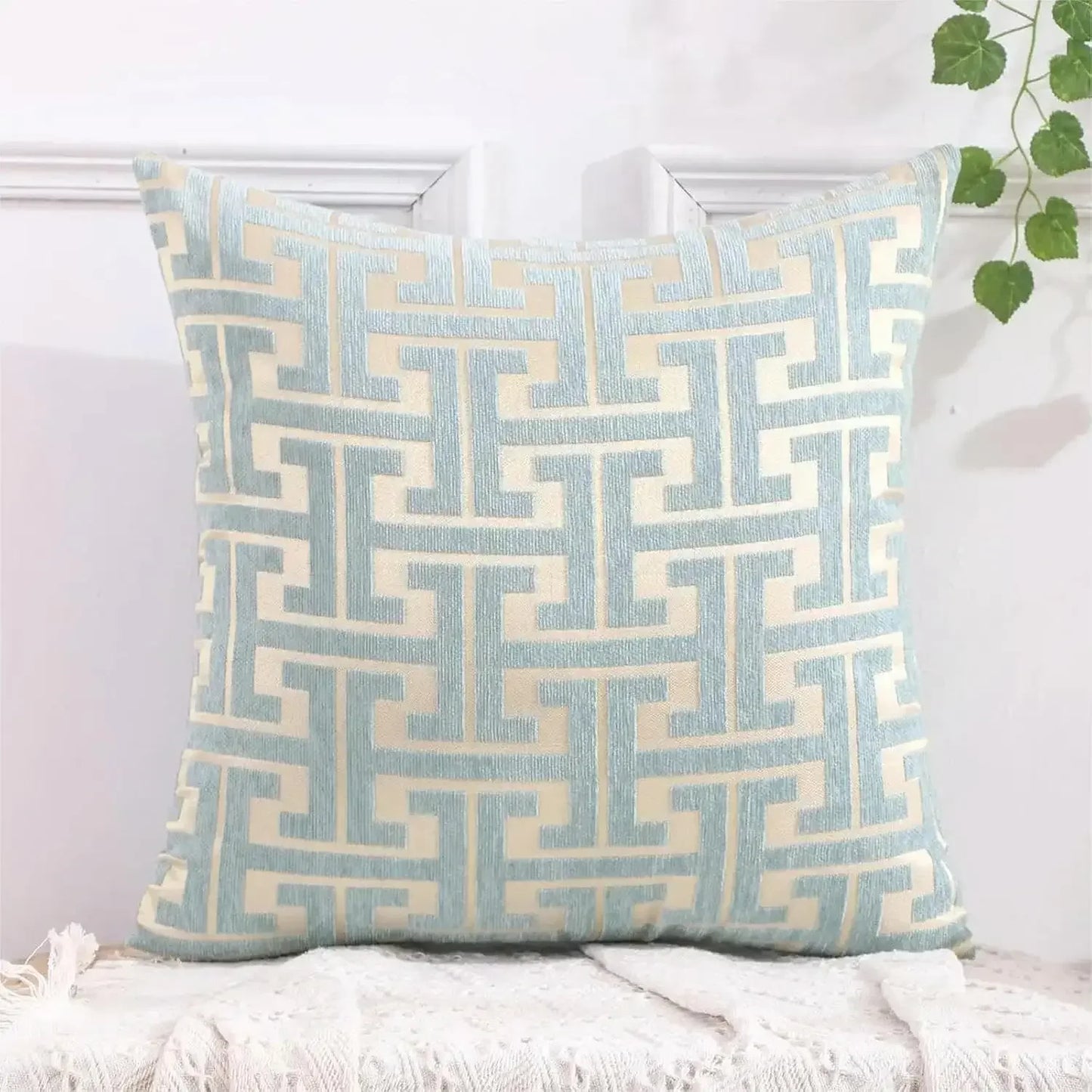 1pc Embroidery Detail Cushion Cover Without Filler, Modern Throw Pillow Case for Sofa, Home Decor 30x50CM 45x45CM Pillowcase