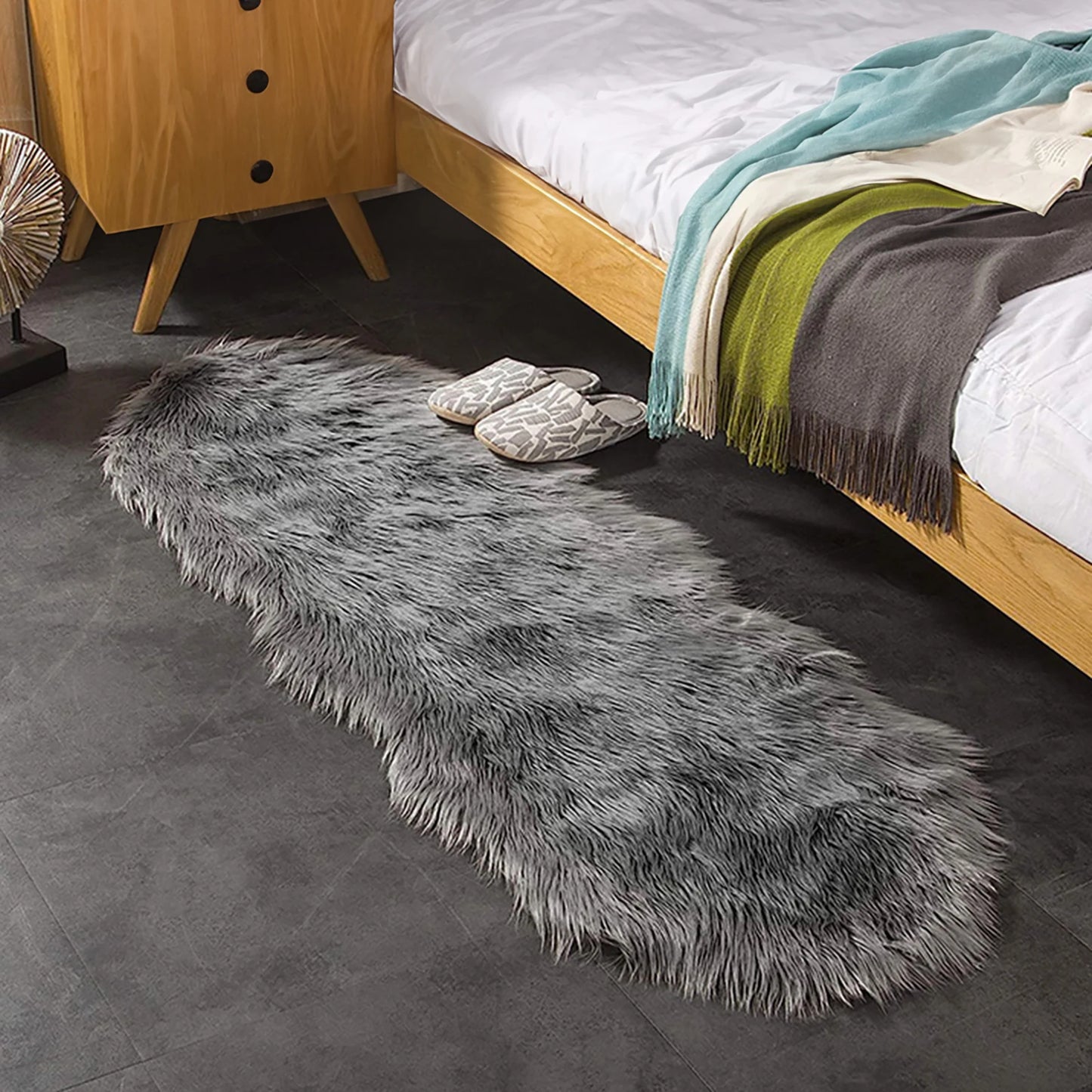 White Faux Sheepskin Fuzzy carpet Fur Rugs for Bedroom bedside Washable Fluffy Area Living Room rug Shag Nursery floor mat decor