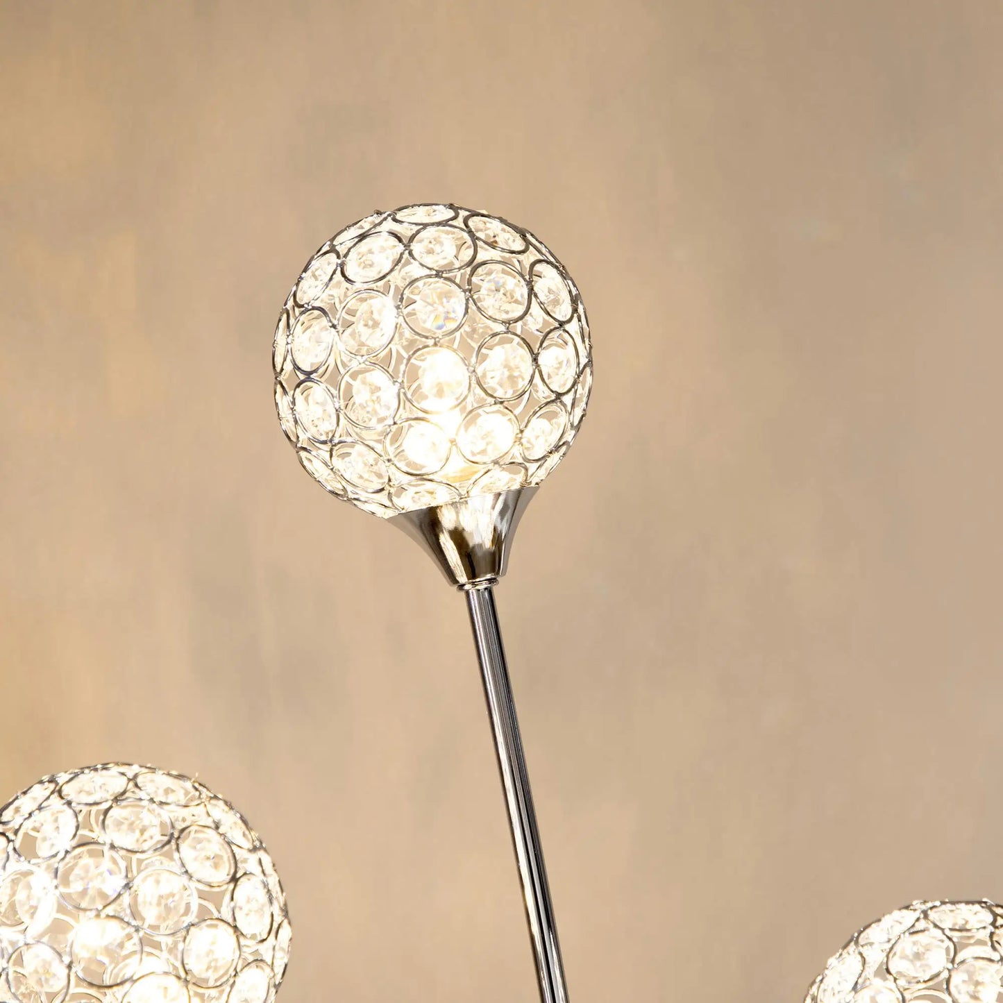 Elegant 5 Light Crystal Floor Lamp for living Room and Bedroom Modern Standing Lighting Silver Finish Home Decor 34x25x156cm