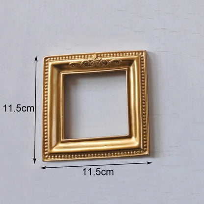 Mini gold small photo frame shooting props retro European style photo frame embossed nail art earrings pose props