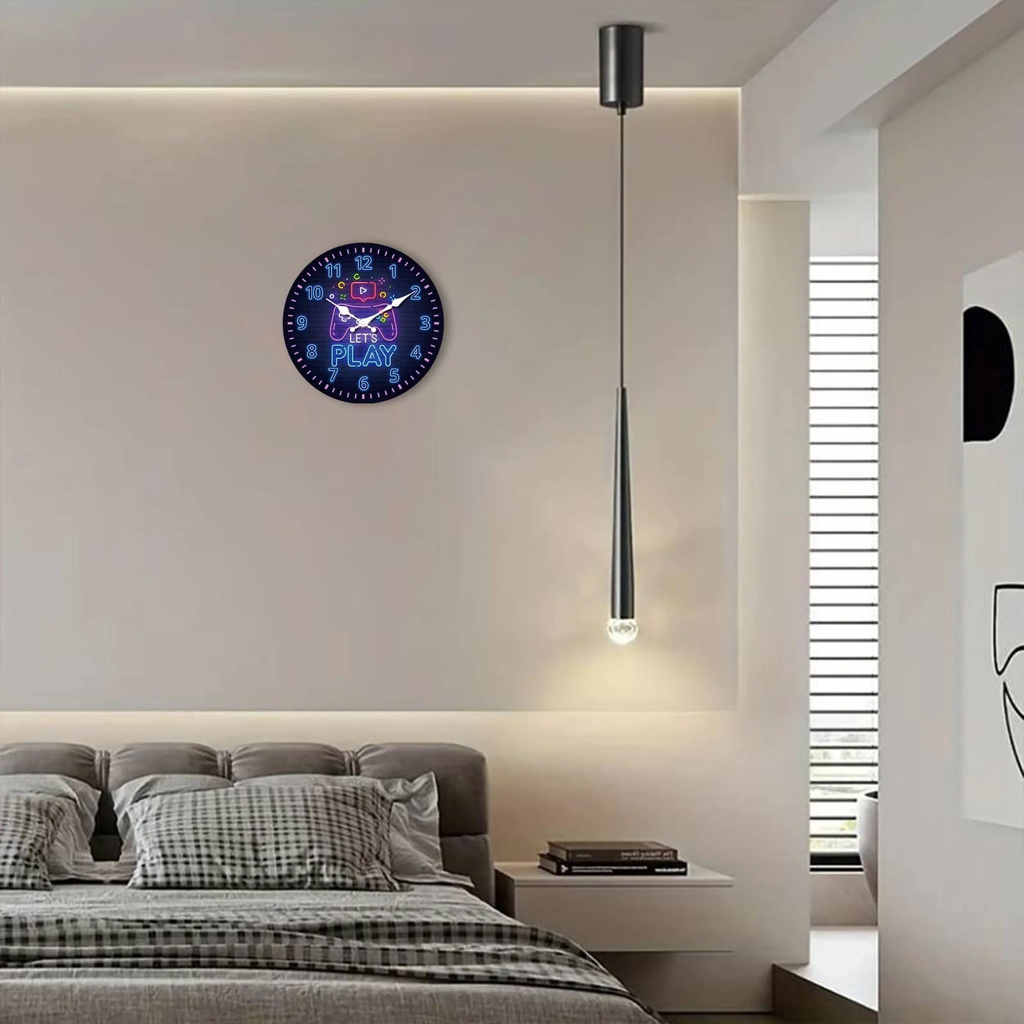 Creative game handle wooden wall clock, modern design silent wall clock, living room, dining room decoration, home decoration