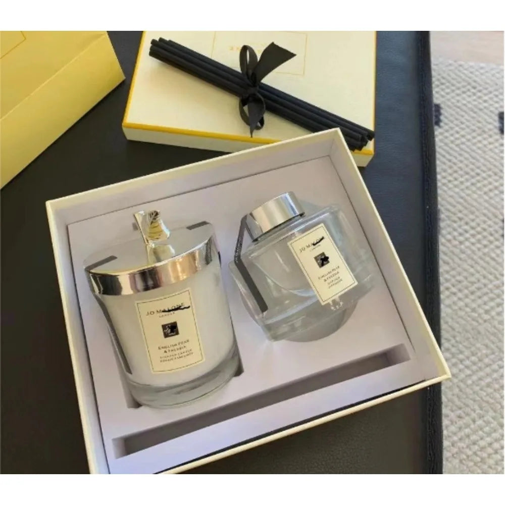 Aromatherapy Candles, Velvet Roses, and Ebony 2025 Gift Box, a Rare Room Companion Gift