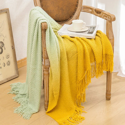Gradient Knitted Sofa Throw Fringed Acrylic Blanket with Gradient Colors, 4 Seasons Use Soft Fleece-Like Fabric & Anti-Pilling