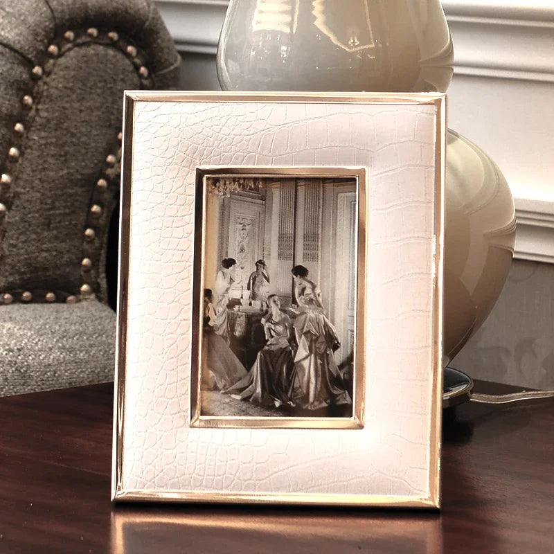 Black and White Leather Photo Frame Modern Living Room Home Decoration Imitation Crocodile  Alloy   Lovers Gift